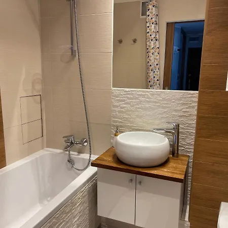 Z Widokiem 아파트 *